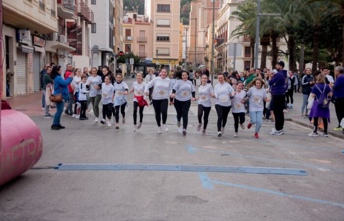 Àmplia participació en I Carrera Popular Fallera